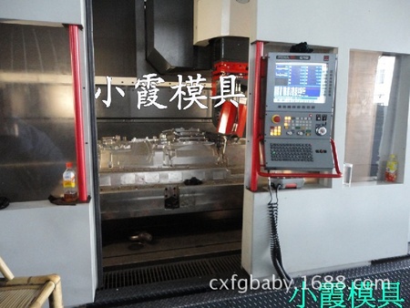 浙江小霞模具车间 (111)