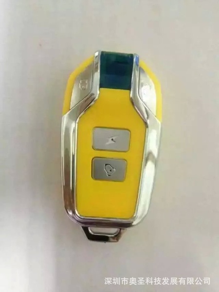保时捷黄色