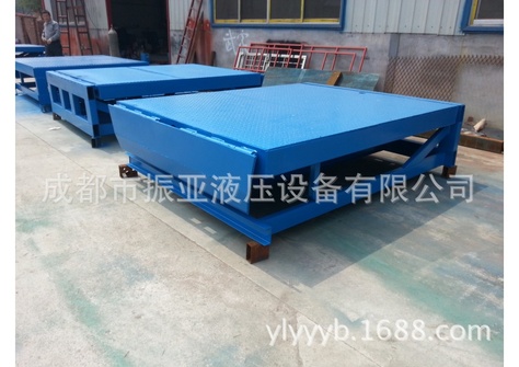 固定式登车桥