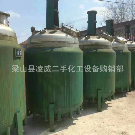 不锈钢电加热反应釜12