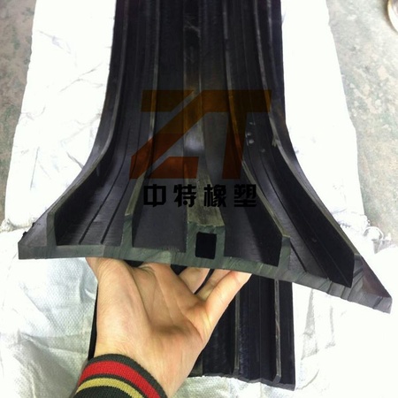 mmexport1492676336096_副本