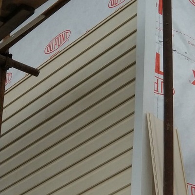 厂家供应叠燕系列耐候PVC塑料别墅外墙装饰板装饰挂板木纹外墙板