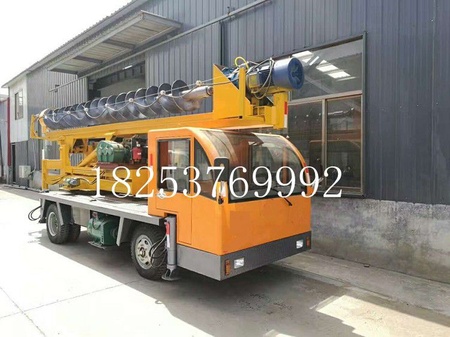 爆款公路护栏打桩机 护栏打桩机 轮式 钻孔打桩机价格