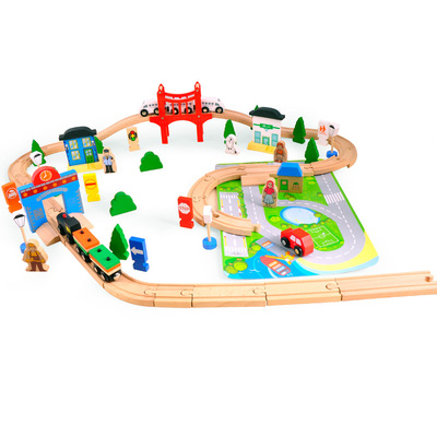 爆款3-4-5-6岁儿童益智创意玩具托马斯木制套装80件小火车轨道