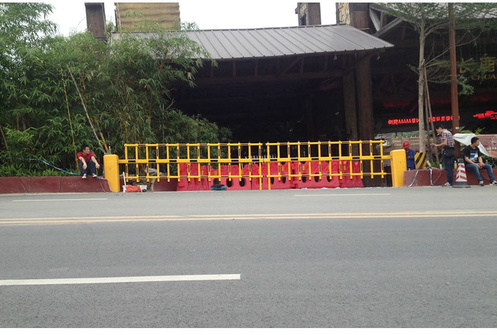 双层栅栏道闸详情_21.jpg