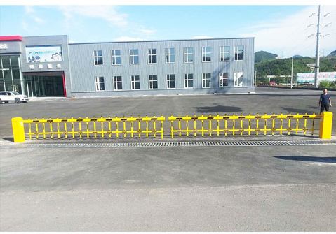栅栏道闸详情_24.jpg