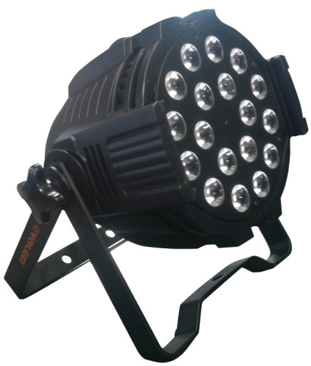 供应10W*18颗四合一全彩led染色灯