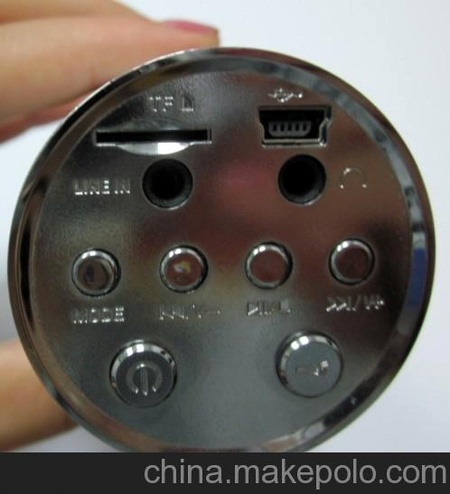迷你小音箱，多功能小音箱，迷你FM收音机，USB/TF卡听歌。。