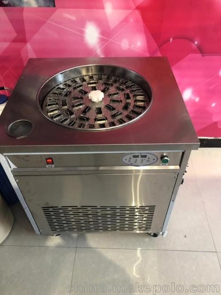 冰淇淋机陕西手工水果冰棍加盟 实地考察雪糕机旋转冰棒机