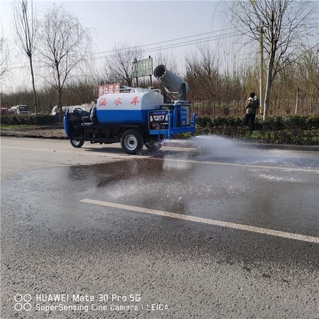 工程洒水车 电动拉水车操作流程