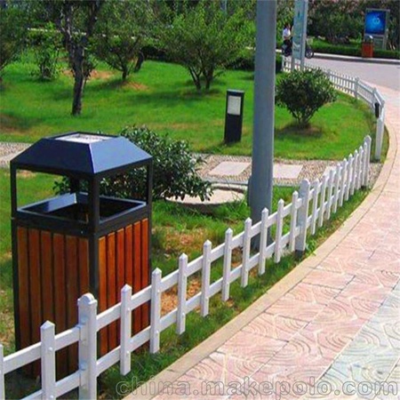 草坪护栏栅栏 锌钢PVC塑钢草坪网防护网