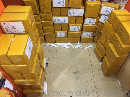 瓶装精 包装的多肽粉末 产品快递美国可走法国转运渠道