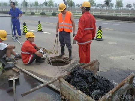 龙华疏通下水道 深圳高压车清洗疏通排污管道