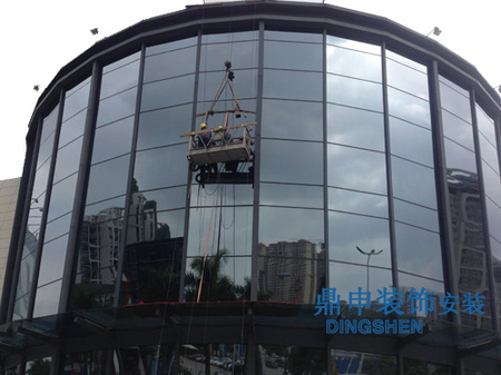广州烂玻璃拆除，幕墙玻璃安装，外墙玻璃加固维修
