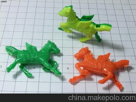 <h1>多款口哨创意小玩具 糖果食品玩具 装糖赠品小玩具</h1>