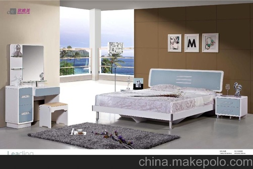 皇琛新品特惠供应成人色彩板式家具套房家具亮光系列卧室成套2380