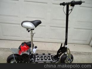 豪华铝板华东款汽油滑板车 ，汽油滑板冲浪颜色多种