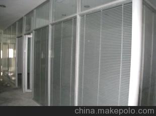 北京美通美办公玻璃隔断为你打造新型的商务办公场所