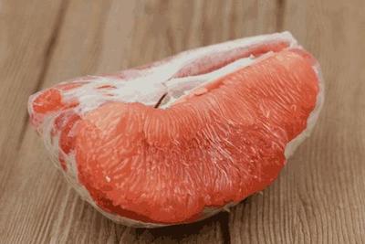 有红皮柚子吗  柚子皮是红色的柚子能吃吗 