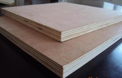 实木夹板  如何辨别实木夹板的质量？ 