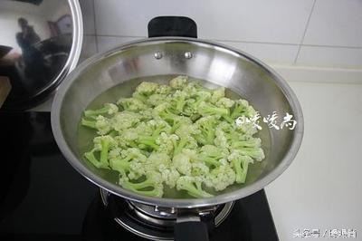 干锅菜花最正宗的做法  干锅菜花怎么做,正宗的干锅菜花做法学习 