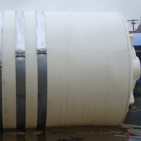 10立方防腐储罐   10吨塑料水箱厂家直销